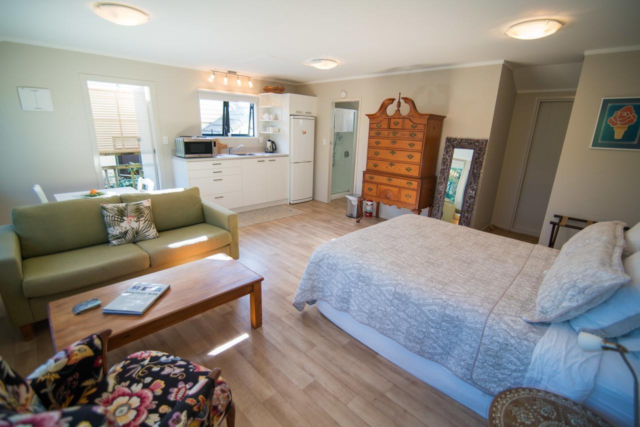 Terry And Cindy'S Bed And Breakfast Auckland Extérieur photo