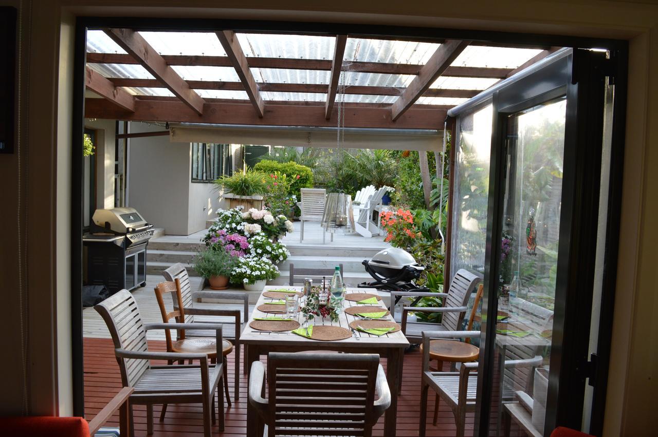 Terry And Cindy'S Bed And Breakfast Auckland Extérieur photo